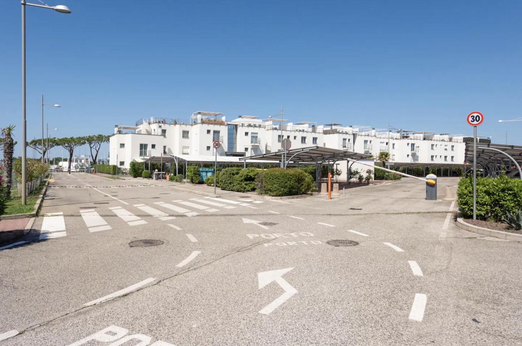 Appartamento "Mare E Relax" A Jesolo Lido - 6 Posti Letto Экстерьер фото